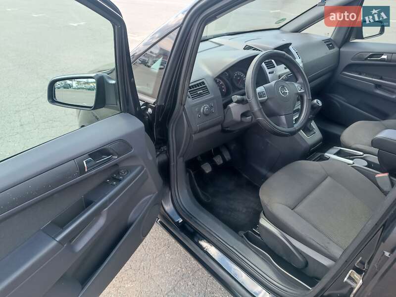 Минивэн Opel Zafira 2010 в Харькове фото 27 Минивэн Opel Zafira 2010 в Харькове