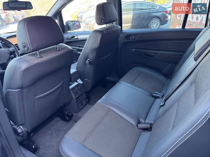 Минивэн Opel Zafira 2010 в Стрые фото 8 Минивэн Opel Zafira 2010 в Стрые