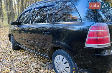 Минивэн Opel Zafira 2005 в 