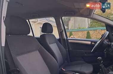 Минивэн Opel Zafira 2009 в 