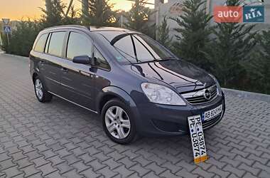 Минивэн Opel Zafira 2009 в 