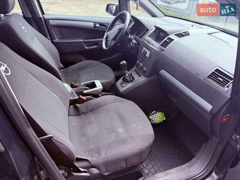 Минивэн Opel Zafira 2006 в Чернигове фото 5 Минивэн Opel Zafira 2006 в Чернигове