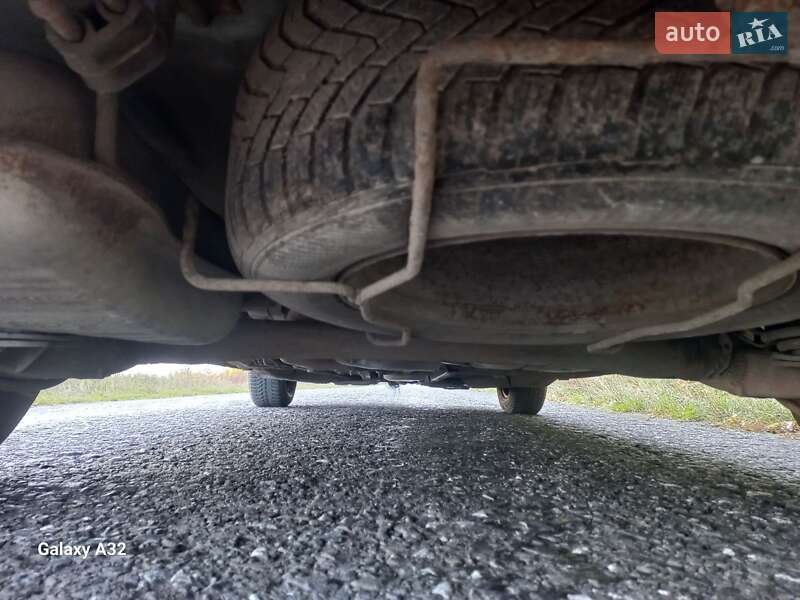 Минивэн Opel Zafira 2005 в Луцке