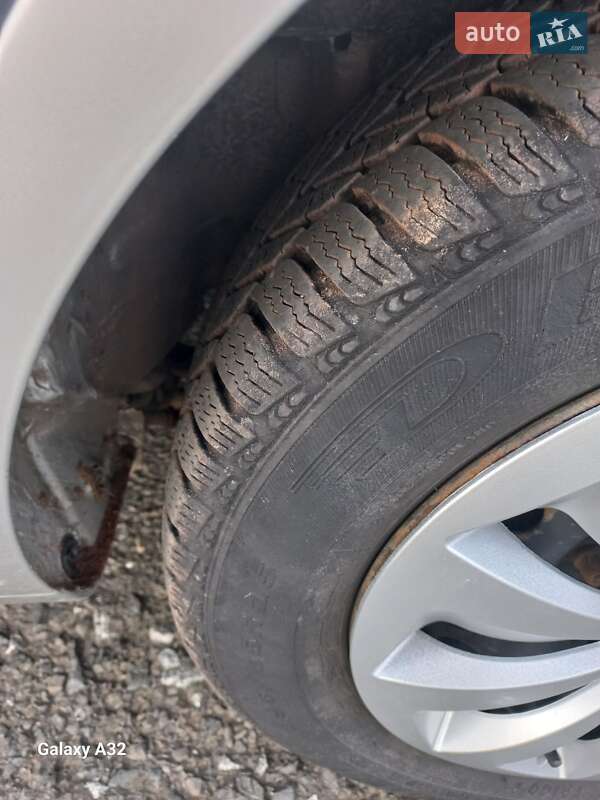 Минивэн Opel Zafira 2005 в Луцке