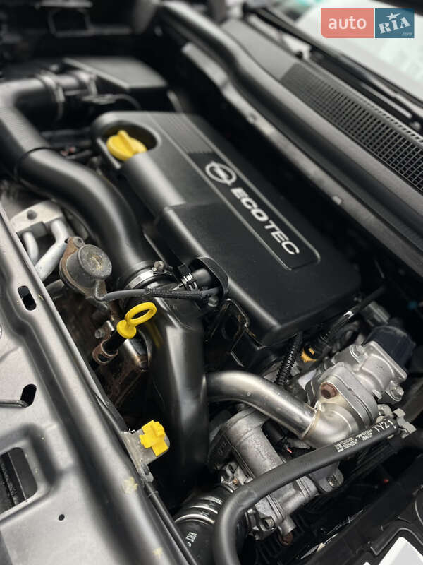 Мінівен Opel Zafira 2011 в Дрогобичі фото 73 Мінівен Opel Zafira 2011 в Дрогобичі