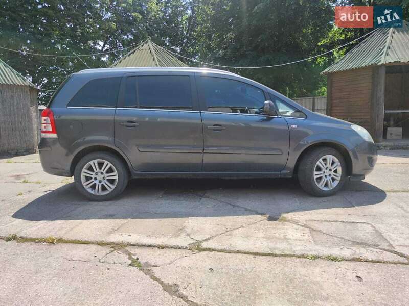 Минивэн Opel Zafira 2010 в Жмеринке фото 12 Минивэн Opel Zafira 2010 в Жмеринке