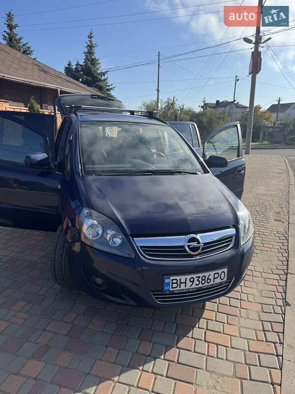 Мінівен Opel Zafira 2012 в Одесі фото 12 Мінівен Opel Zafira 2012 в Одесі