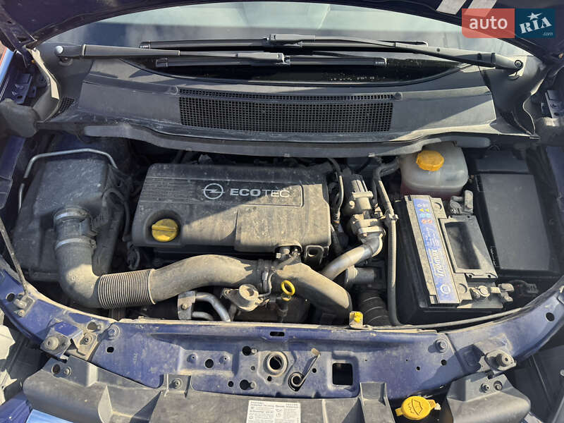 Мінівен Opel Zafira 2012 в Одесі фото 18 Мінівен Opel Zafira 2012 в Одесі