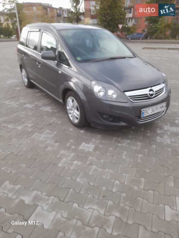 Мінівен Opel Zafira 2011 в Соснівці