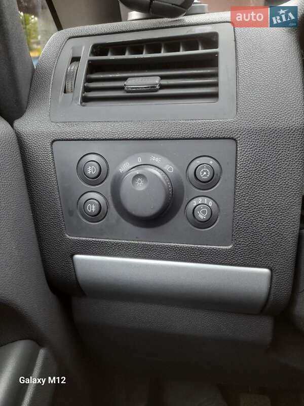 Мінівен Opel Zafira 2011 в Соснівці