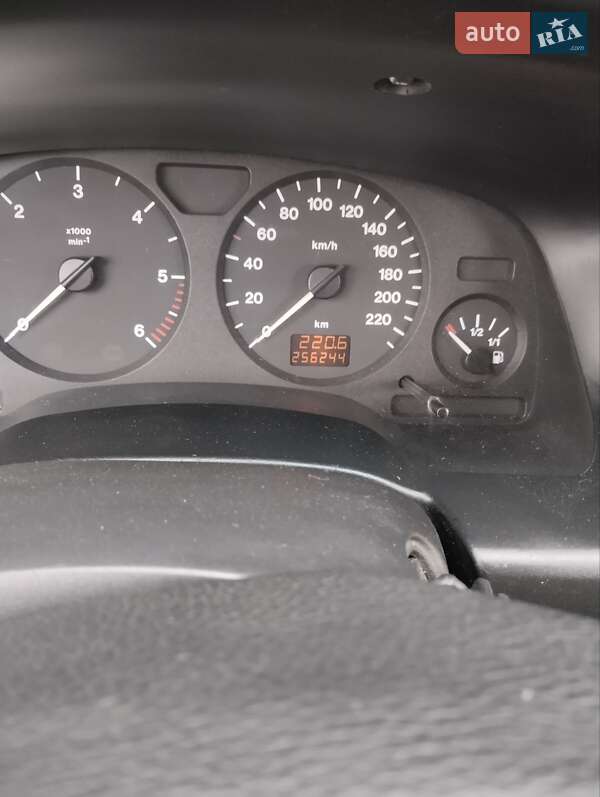 Минивэн Opel Zafira 1999 в Луцке фото 3 Минивэн Opel Zafira 1999 в Луцке