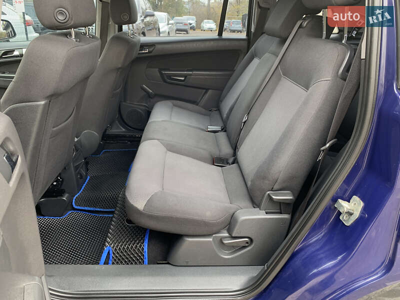 Минивэн Opel Zafira 2011 в Бердичеве фото 27 Минивэн Opel Zafira 2011 в Бердичеве