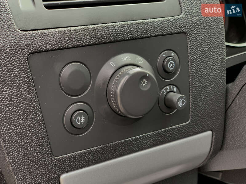 Минивэн Opel Zafira 2011 в Бердичеве фото 39 Минивэн Opel Zafira 2011 в Бердичеве