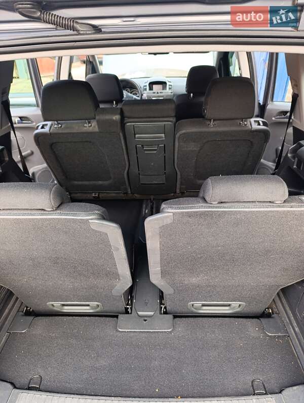 Минивэн Opel Zafira 2005 в Черкассах фото 12 Минивэн Opel Zafira 2005 в Черкассах
