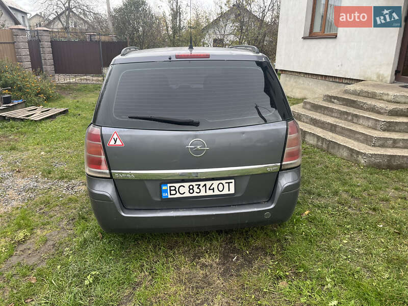 Минивэн Opel Zafira 2006 в Подкамне фото 2 Минивэн Opel Zafira 2006 в Подкамне