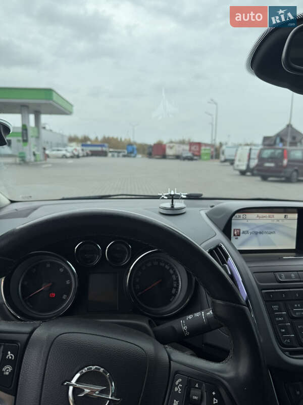 Минивэн Opel Zafira 2012 в Луцке