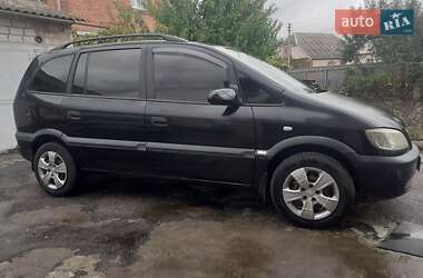 Мінівен Opel Zafira 2002 в Лубнах