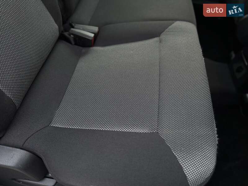 Минивэн Opel Zafira 2010 в Дрогобыче