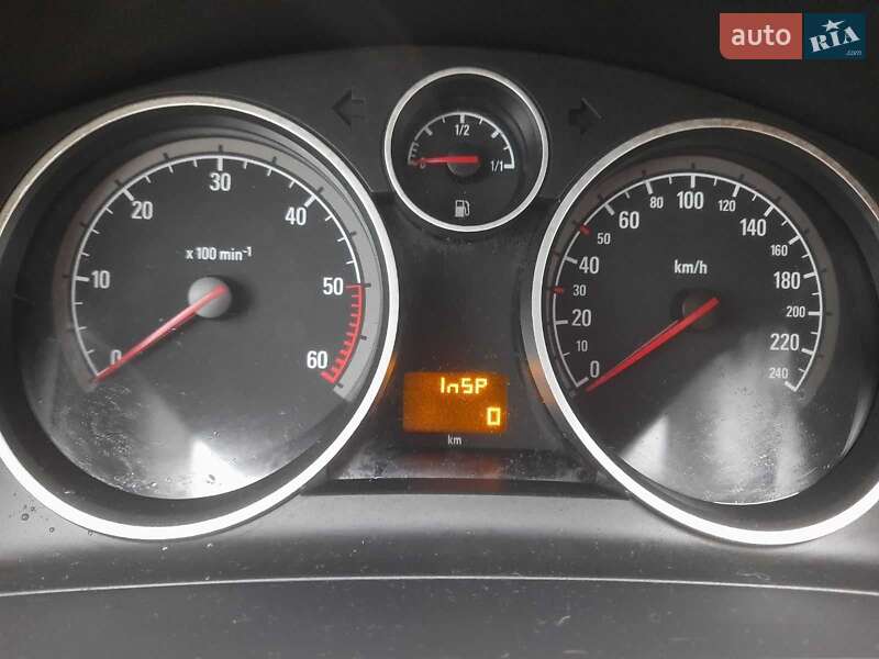 Минивэн Opel Zafira 2012 в Тернополе фото 15 Минивэн Opel Zafira 2012 в Тернополе