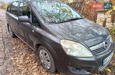 Минивэн Opel Zafira 2011 в Первомайске