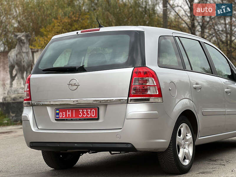 Мінівен Opel Zafira 2008 в Звягелі фото 8 Мінівен Opel Zafira 2008 в Звягелі