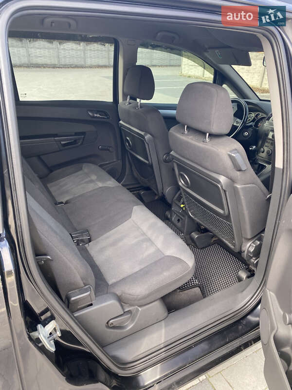 Минивэн Opel Zafira 2006 в Ивано-Франковске