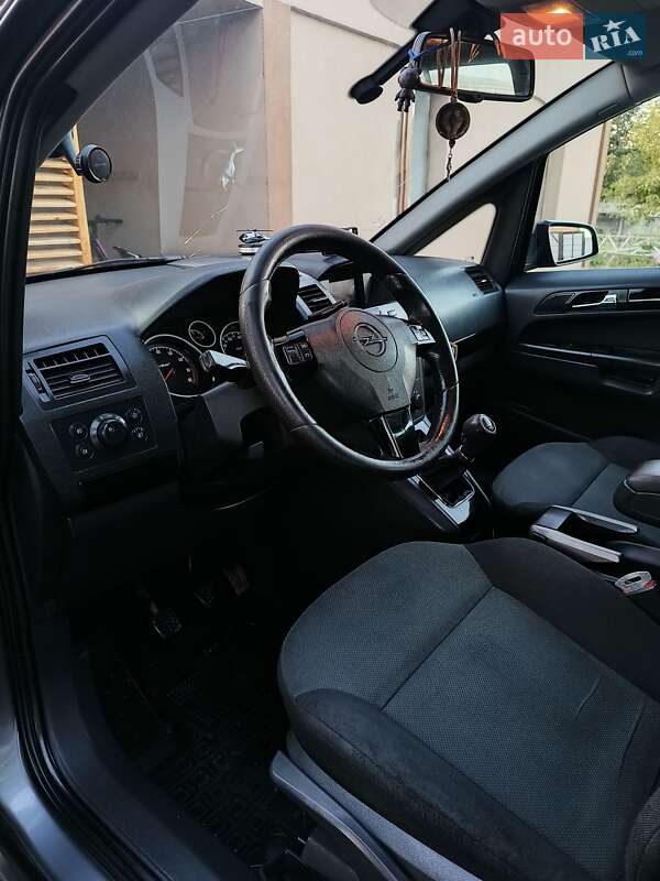 Мінівен Opel Zafira 2006 в Вінниці