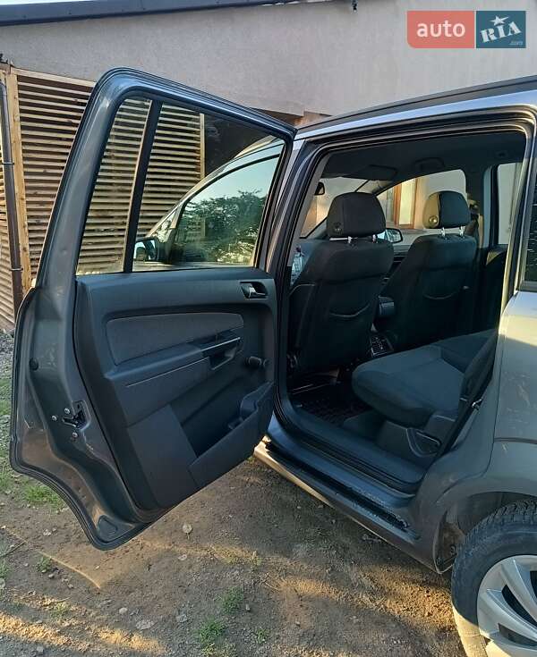 Мінівен Opel Zafira 2006 в Вінниці