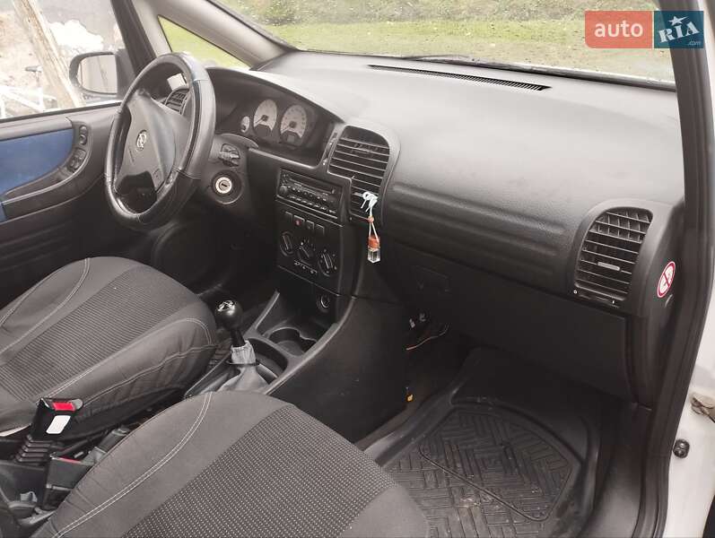 Минивэн Opel Zafira 1999 в Дрогобыче фото 15 Минивэн Opel Zafira 1999 в Дрогобыче