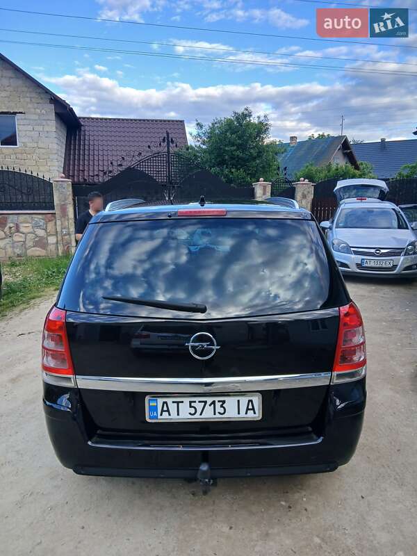 Минивэн Opel Zafira 2009 в Надворной фото 4 Минивэн Opel Zafira 2009 в Надворной