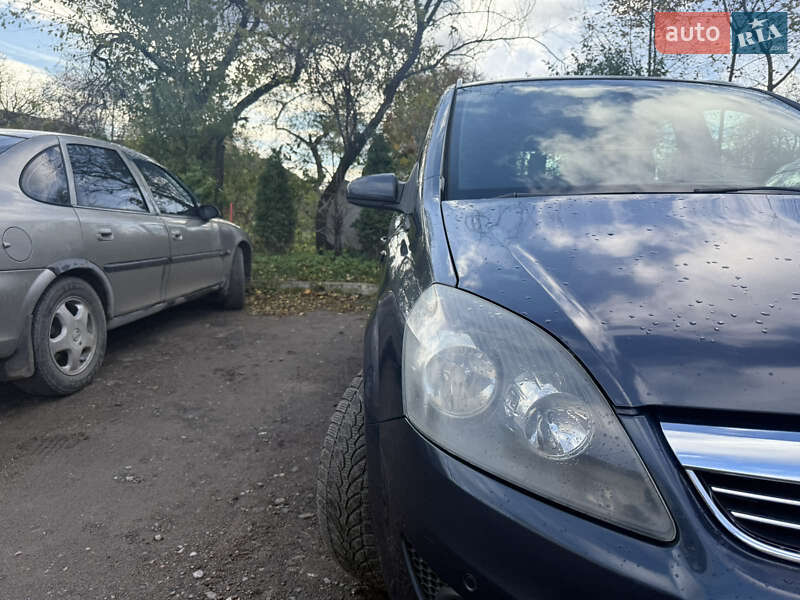 Минивэн Opel Zafira 2008 в Перемышлянах фото 4 Минивэн Opel Zafira 2008 в Перемышлянах