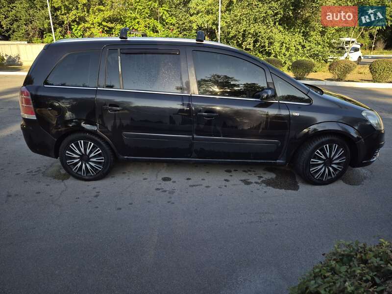 Минивэн Opel Zafira 2007 в Запорожье фото 40 Минивэн Opel Zafira 2007 в Запорожье