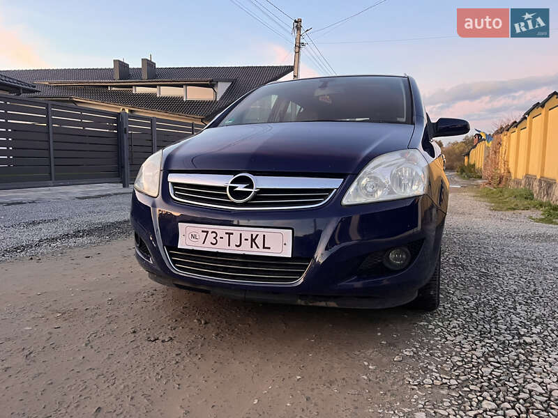 Минивэн Opel Zafira 2009 в Львове фото 15 Минивэн Opel Zafira 2009 в Львове