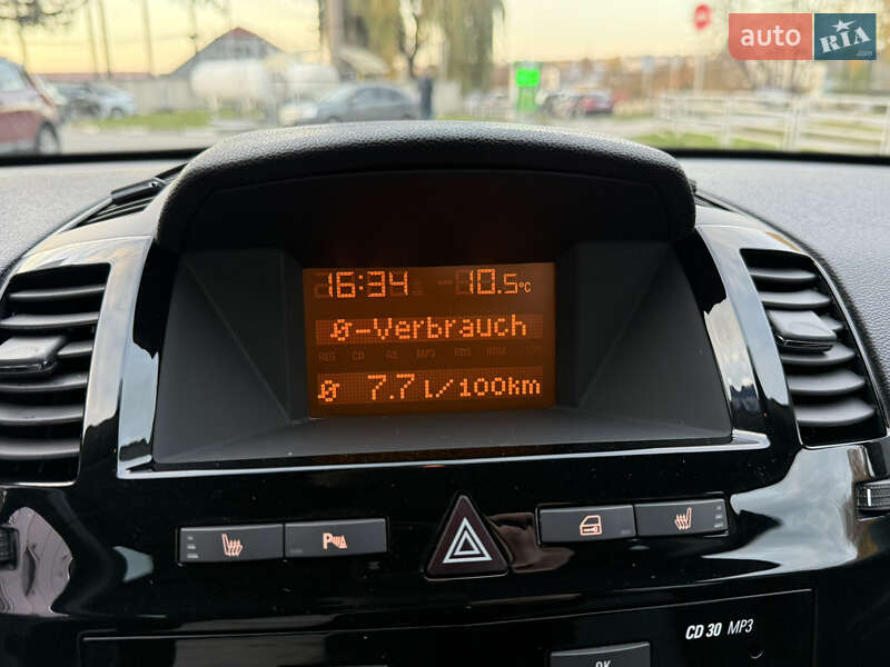 Мінівен Opel Zafira 2011 в Тернополі