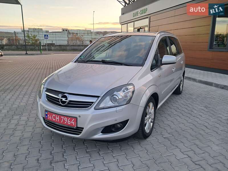 Минивэн Opel Zafira 2012 в Могилев-Подольске фото 9 Минивэн Opel Zafira 2012 в Могилев-Подольске