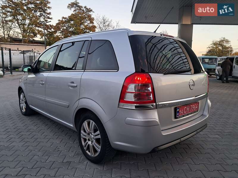 Минивэн Opel Zafira 2012 в Могилев-Подольске фото 14 Минивэн Opel Zafira 2012 в Могилев-Подольске