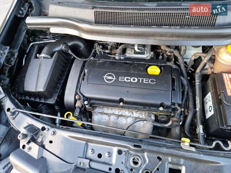 Минивэн Opel Zafira 2012 в Коломые фото 5 Минивэн Opel Zafira 2012 в Коломые