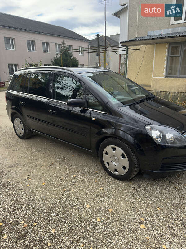 Минивэн Opel Zafira 2005 в Збараже