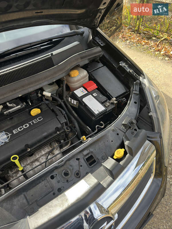 Минивэн Opel Zafira 2005 в Збараже