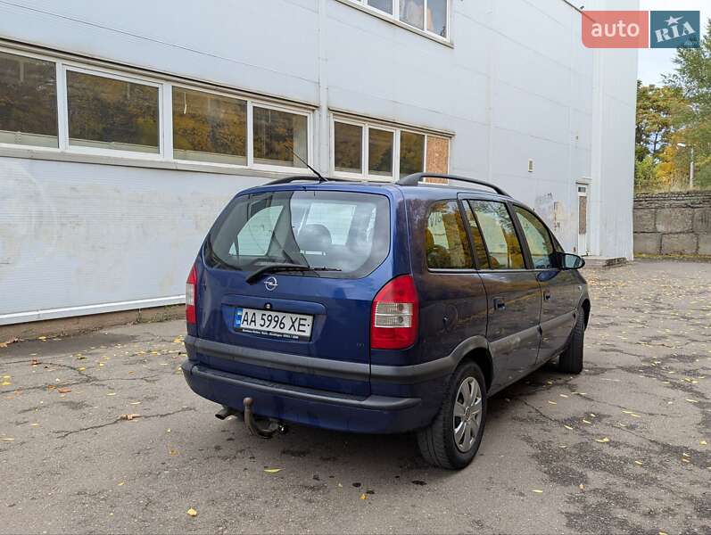 Минивэн Opel Zafira 2003 в Николаеве