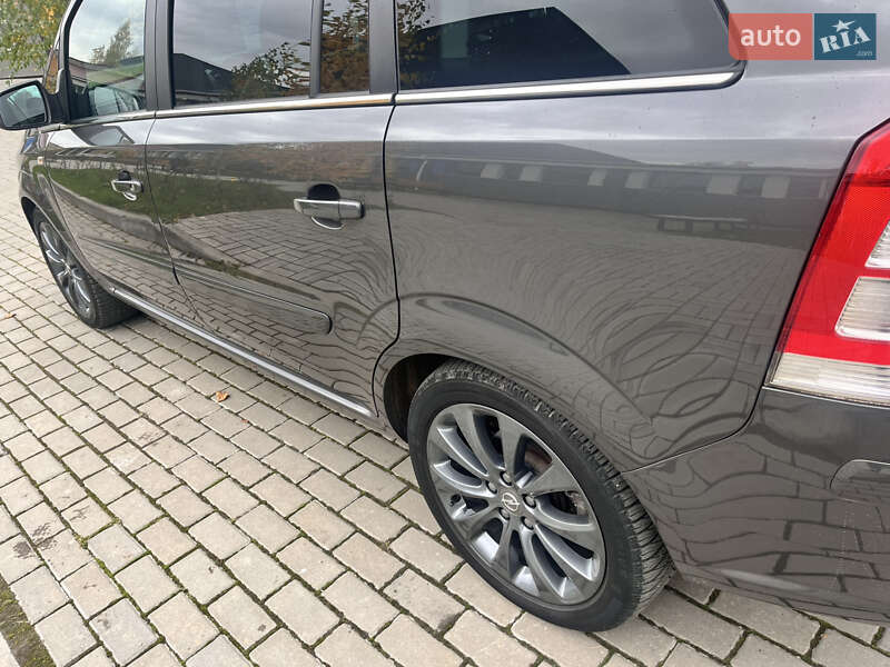 Минивэн Opel Zafira 2012 в Луцке фото 15 Минивэн Opel Zafira 2012 в Луцке