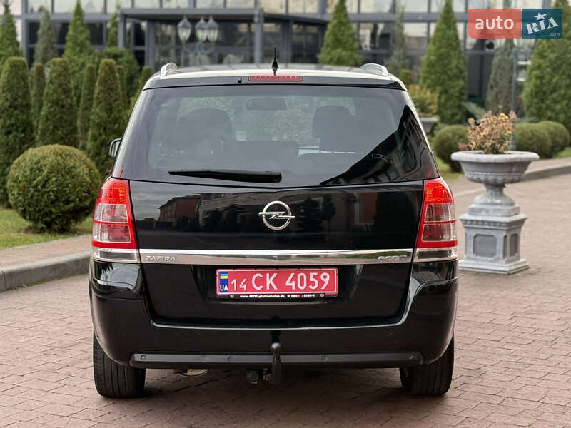 Минивэн Opel Zafira 2014 в Стрые