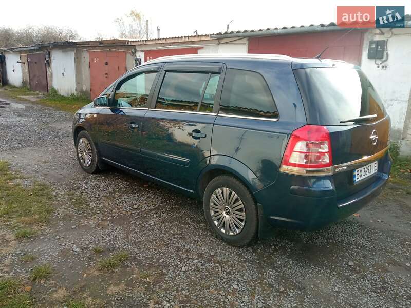 Минивэн Opel Zafira 2011 в Шепетовке фото 5 Минивэн Opel Zafira 2011 в Шепетовке