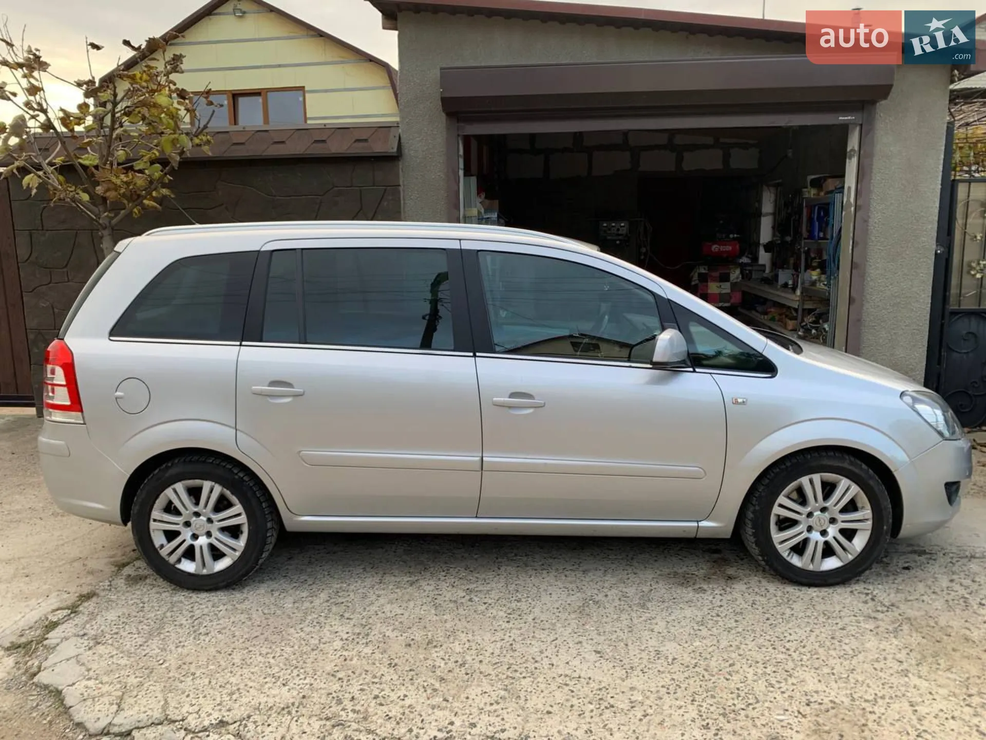 2011 Opel Zafira - мініатюра 10