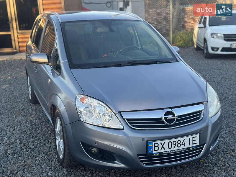 Мінівен Opel Zafira 2008 в Хмельницькому фото 3 Мінівен Opel Zafira 2008 в Хмельницькому