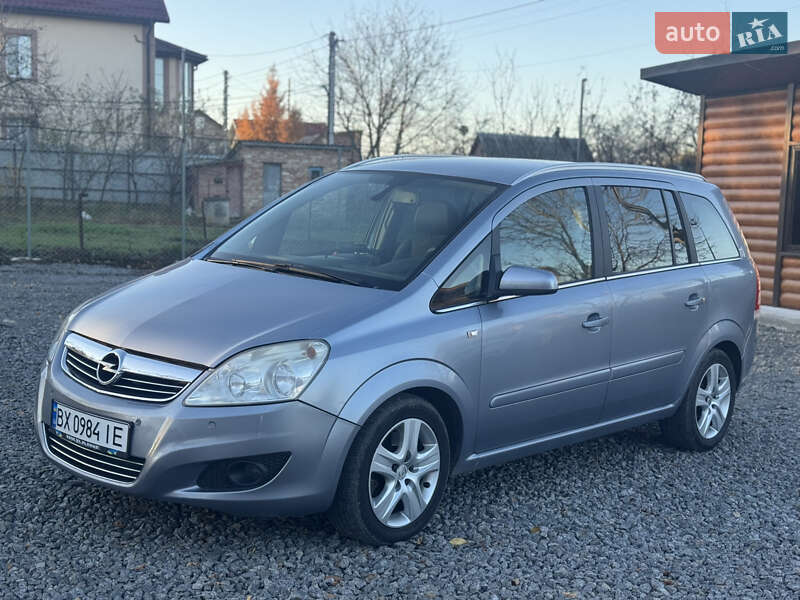 Мінівен Opel Zafira 2008 в Хмельницькому фото 4 Мінівен Opel Zafira 2008 в Хмельницькому