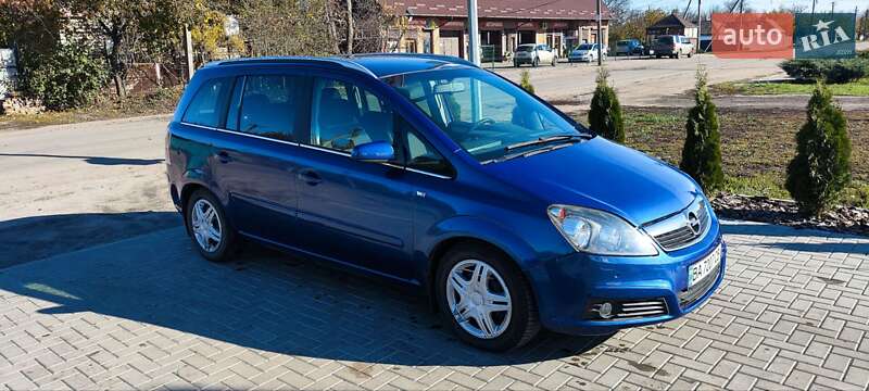 Минивэн Opel Zafira 2005 в Новоукраинке фото 42 Минивэн Opel Zafira 2005 в Новоукраинке