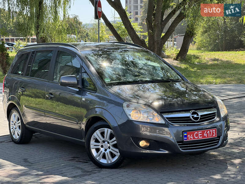 Минивэн Opel Zafira 2012 в Львове фото 13 Минивэн Opel Zafira 2012 в Львове