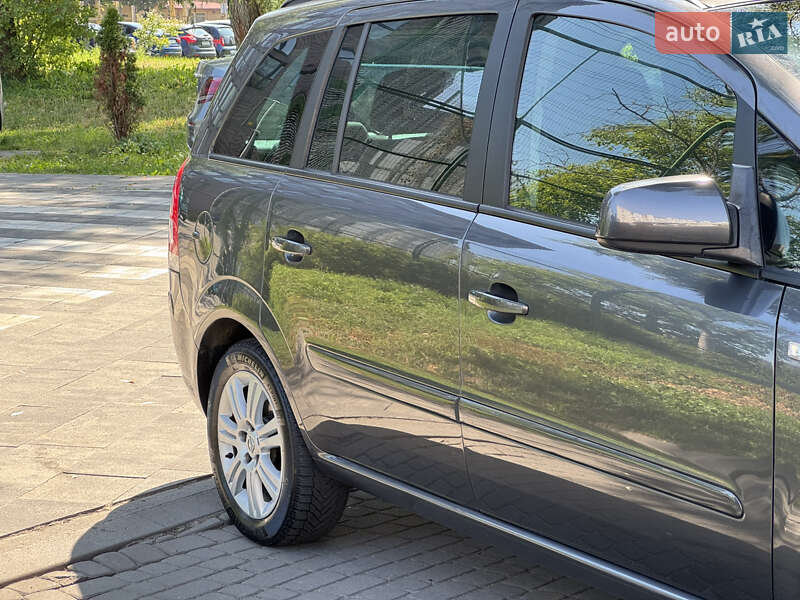 Минивэн Opel Zafira 2012 в Львове фото 23 Минивэн Opel Zafira 2012 в Львове