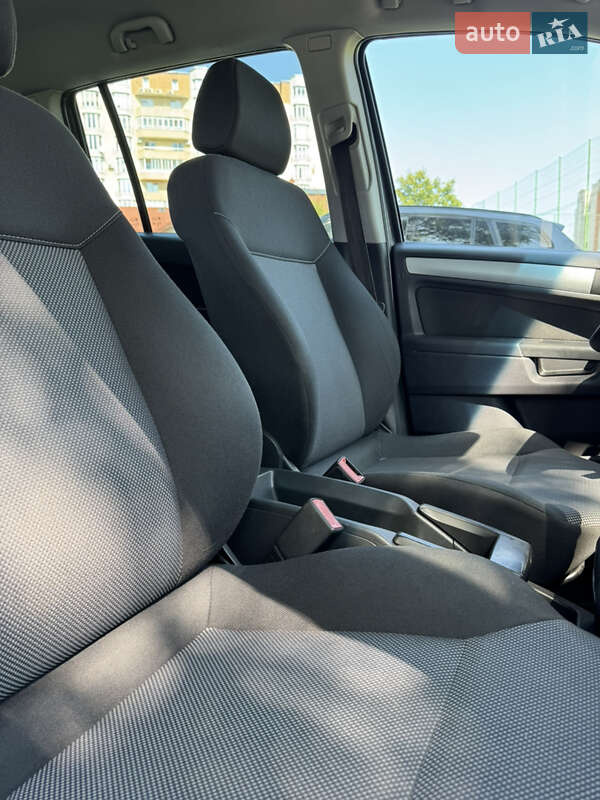 Минивэн Opel Zafira 2012 в Львове фото 40 Минивэн Opel Zafira 2012 в Львове
